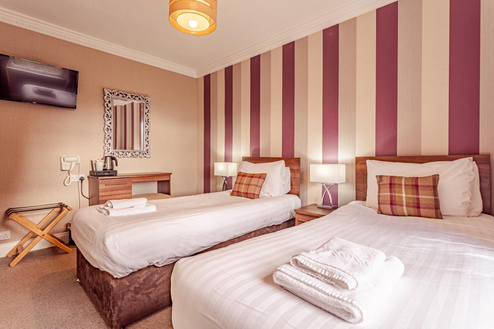 The Sun Hotel Warkworth Room photo